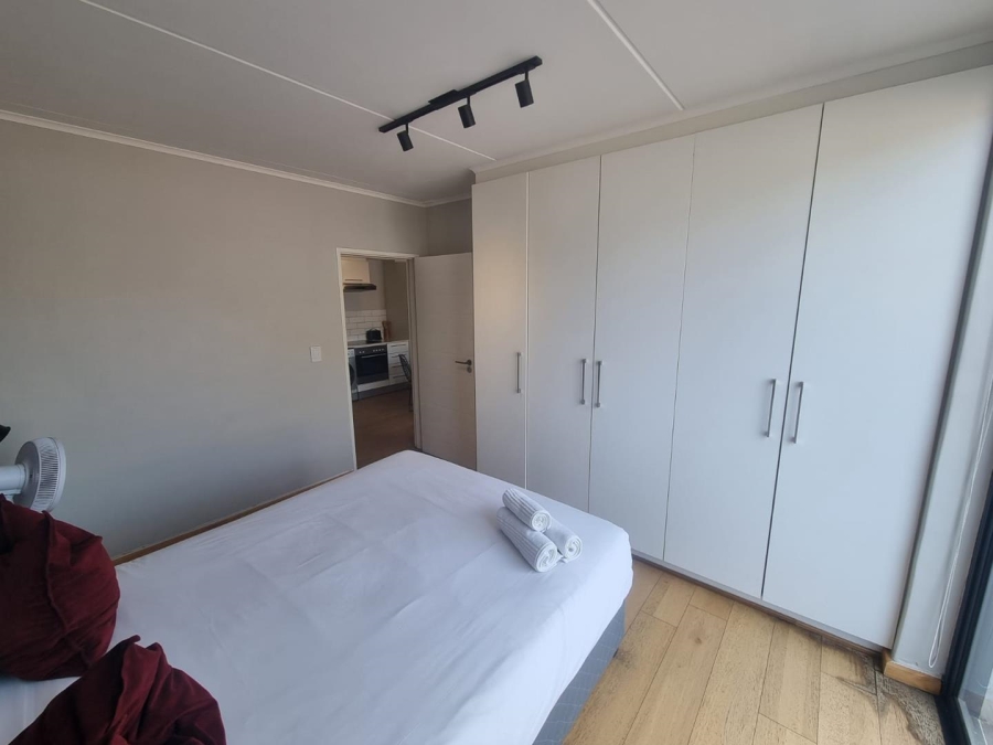 To Let 1 Bedroom Property for Rent in Woodstock Western Cape